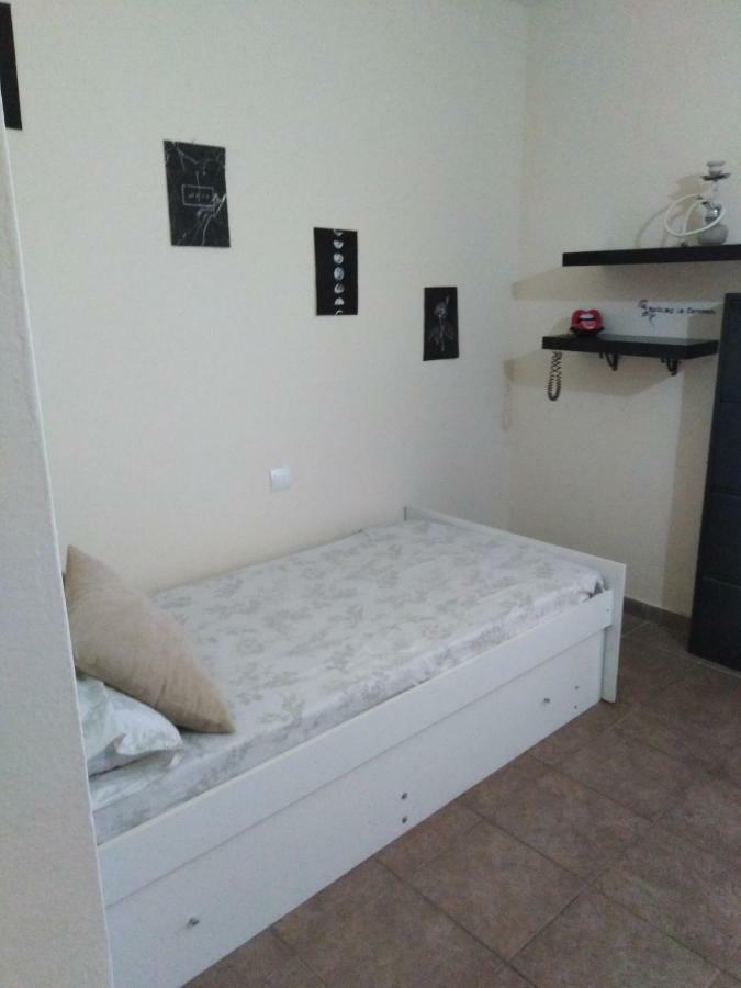 Habitaciones En Casa Compartida Retamar Almería Exteriér fotografie